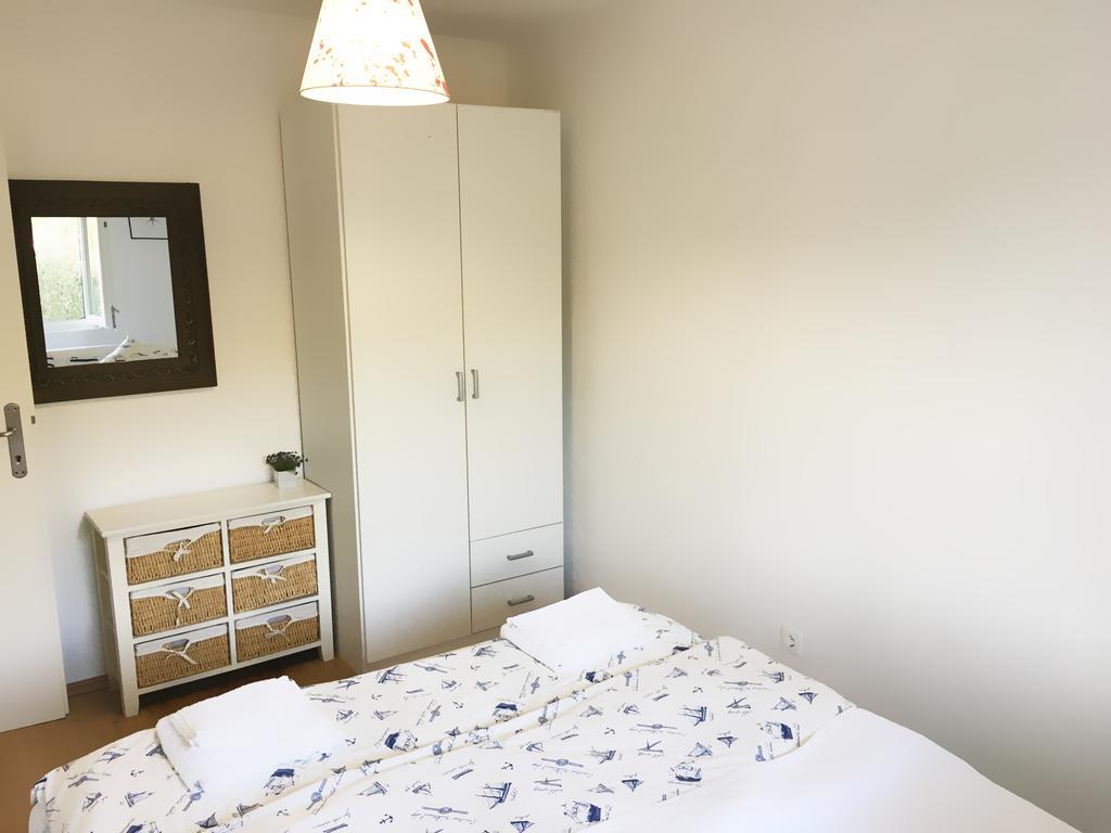 Apartments Pirka Pirovac Extérieur photo